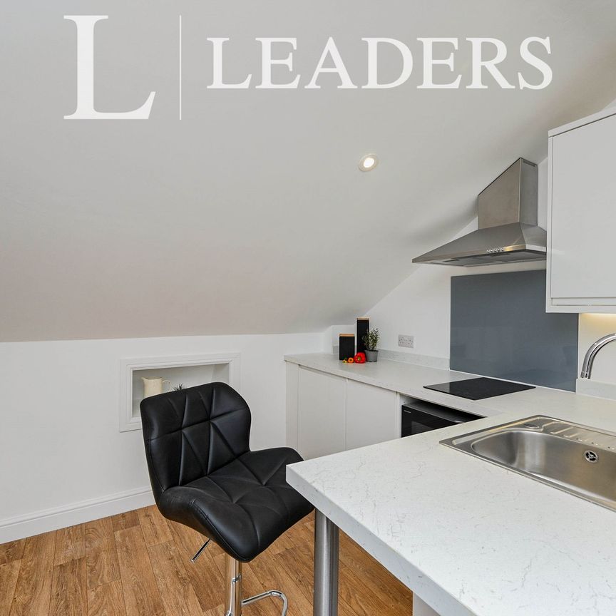 1 bedroom room to rent Albert Street, Hucknall - Photo 1
