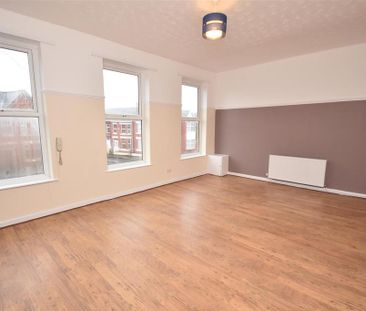 3 bedroom duplex to rent - Photo 1