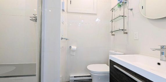 *Because You Deserve to Live in the Heart of St-Henri, Atwater Market* - Photo 2