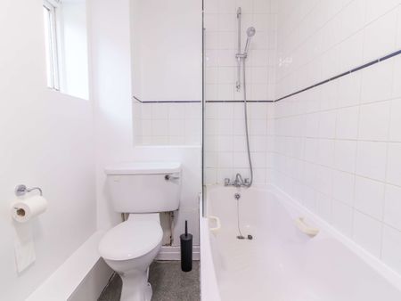 Modern HMO in Oxford Toucan - Photo 3