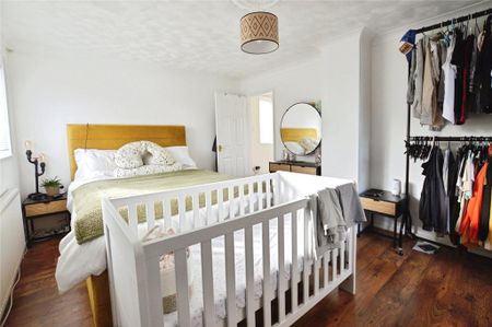 2 bedroom detached house to rent - Photo 2