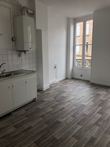 GRAND T3 - CENTRE VILLE TARARE - Photo 3