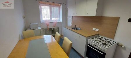 Pronájem bytu 2+1 Valašské Meziříčí, ul. Na Šištotě - Photo 2