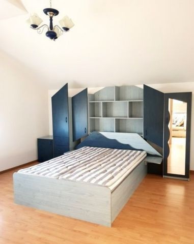 Inchiriez apartament 2 camere Baicului - Fotografie 2