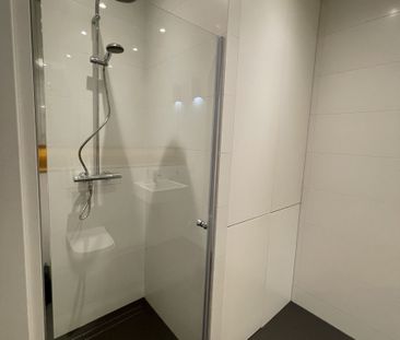 Nowoczesne 2-pokojowe mieszkanie z dużą loggią - Photo 2