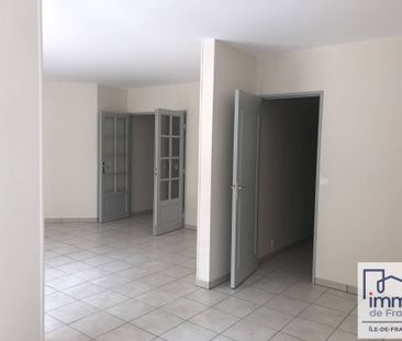 Location appartement 4 pièces 79.61 m² à Évry (91000) - Photo 3