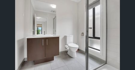 Spacious home within a great location! - Photo 5