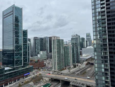 For Lease - 25 Capreol Court Unit# 2902, Toronto, Ontario - Photo 3