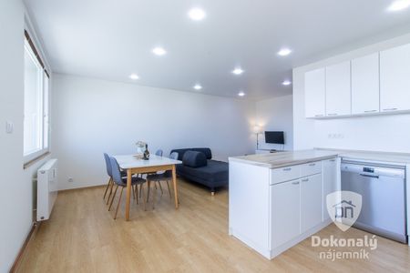 Pronájem bytu 3+kk 68 m² - Photo 2