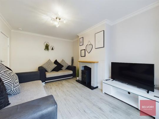 3 bedroom bungalow to rent - Photo 1