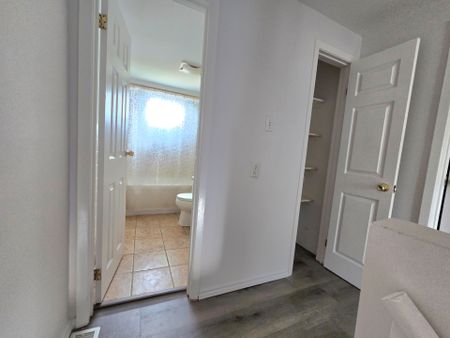 For Lease - 441 Parkview Crescent, Cambridge, Ontario - Photo 5