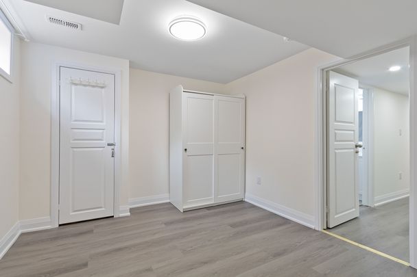 For Lease - 163 Rankin Crescent Unit# Lower, Toronto, Ontario - Photo 1