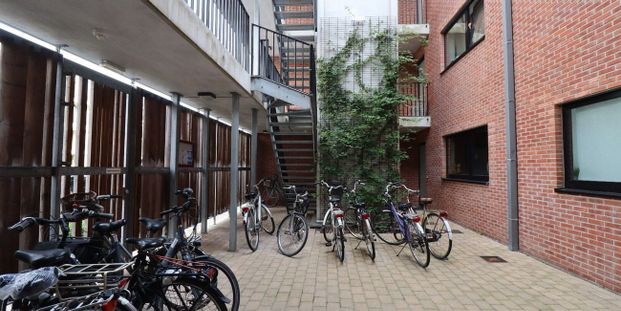 Appartement te huur in Sint-Niklaas voor € 920 met 2 slaapkamers - Foto 1