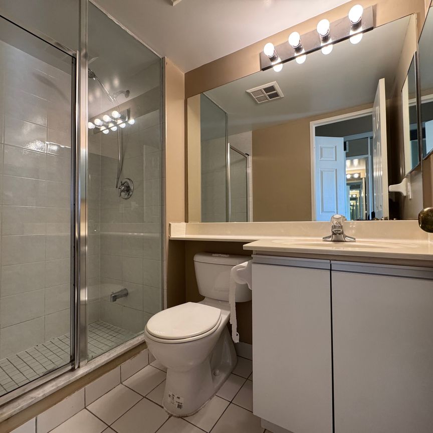 For Lease - 18 Hillcrest Avenue Unit# 1210, Toronto, Ontario - Photo 1