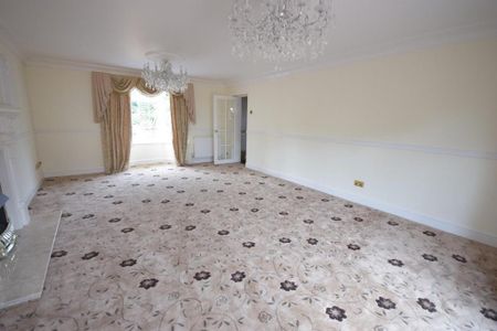 4 bedroom detached house to rent - Photo 4
