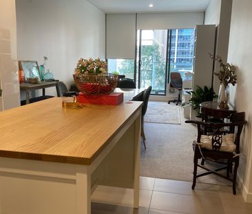 North Sydney - Photo 2