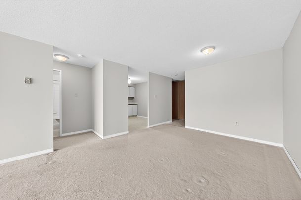 For Lease - 35 Green Valley Drive Unit# 1002, Kitchener, Ontario - Photo 1