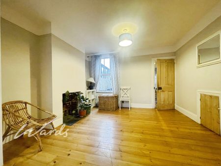 3 bedroom terraced house to rent - Photo 2