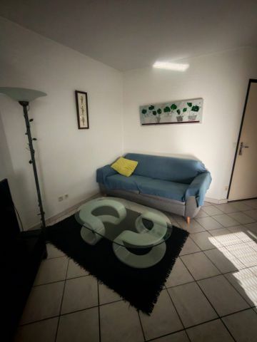 Location Appartement 2 pièces 48m² BEGLES 33130 - Photo 5