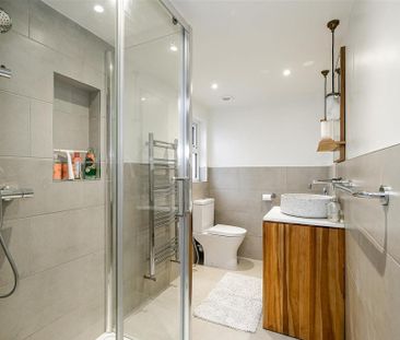 5 bedroom terraced house to rent - Photo 2