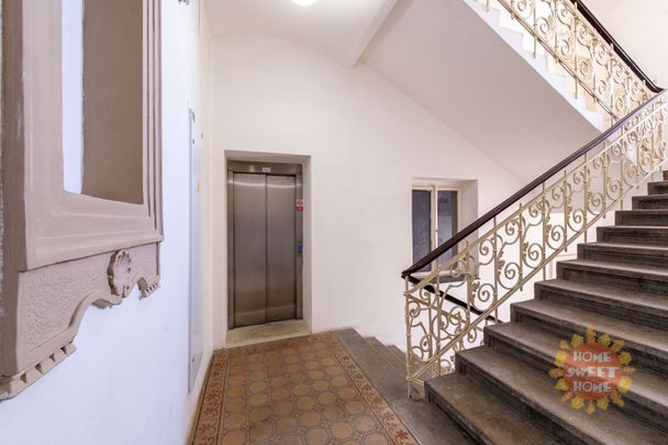 Apartment for rent, 2+kk - 1 bedroom, 37m - Photo 1