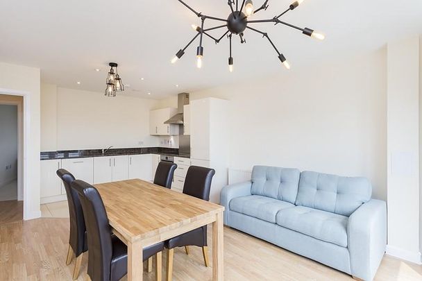 2 bedroom apartment to rent - Photo 1