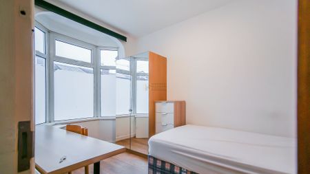 25 Croydon Road - Photo 3