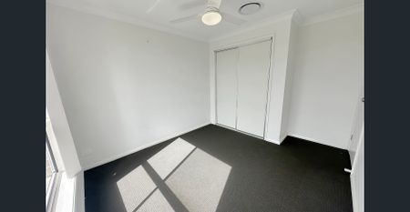 Spacious & stylish family home – Perfectly located - Photo 4