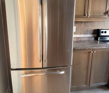 For Lease - 17 Mill River Drive, Vaughan, Ontario - Photo 1