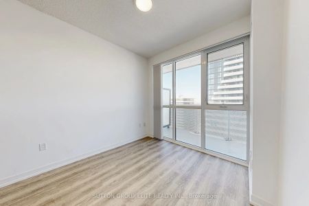 8 Interchange Way #5301 - Photo 2