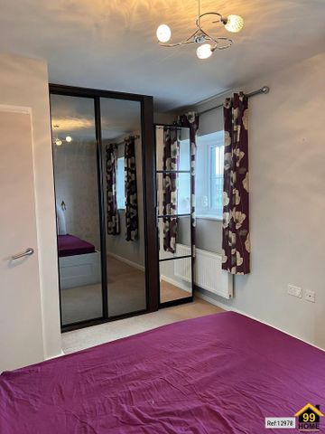 2 bed Terraced in Long Furlong Drive , Slough, SL2 2DN - Photo 3