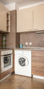 Apartament cu 2 camere in zona Florilor - Photo 3
