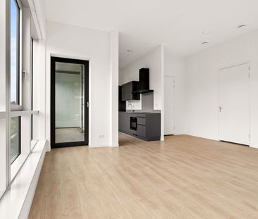 Appartement te huur: Elizabeth Anscombestraat 407 1062 LE Amsterdam - foto 2