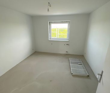 Dachgeschosswohung mit Weitblick 3-Zimmer // DG, rechts - Photo 4