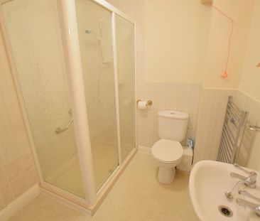 1 bedroom flat to rent - Photo 6