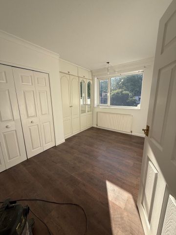 2 Bed Maisonette, Four Pounds Avenue, CV5 - Photo 5
