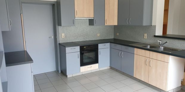 Huis te huur in Peer voor € 1.050 met 3 slaapkamers - Photo 1