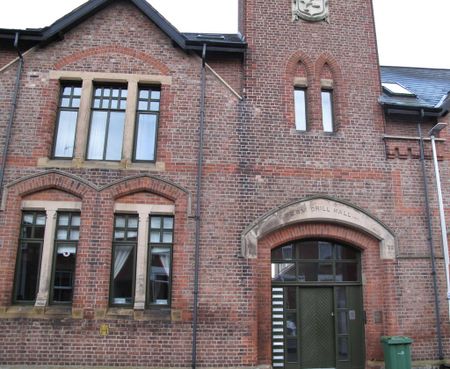 2 bedroom flat to rent - Photo 3