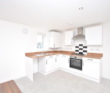 2 bedroom apartment to rent - Photo 6