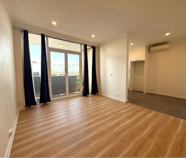 8/2 Mckay Street, Coburg VIC 3058 - Photo 1