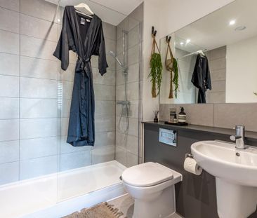 2 bedroom flat to rent - Photo 5