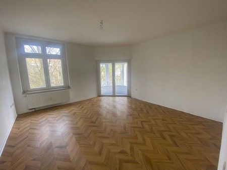 Traumwohnung mit 2 Balkonen im modernisierten Haus zu vermieten - Photo 3