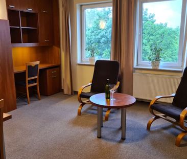 Warszawa, Apartamentowa - Photo 1