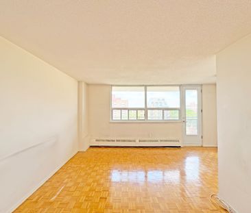 For Lease - 1500 Bathurst Street Unit# 802, Toronto, Ontario - Photo 2