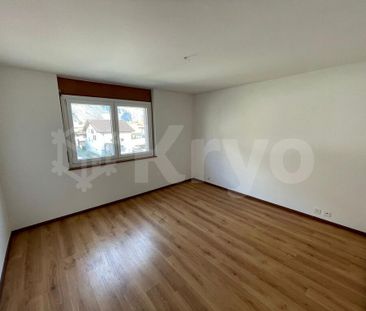 3.5-ROOM APARTMENT WITH LARGE BALCONY - Photo 3
