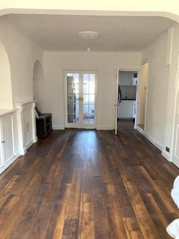 2 Bed End Terrace, Croydon, CR0 - Photo 2