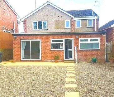 7 bedroom detached house to rent - Photo 4