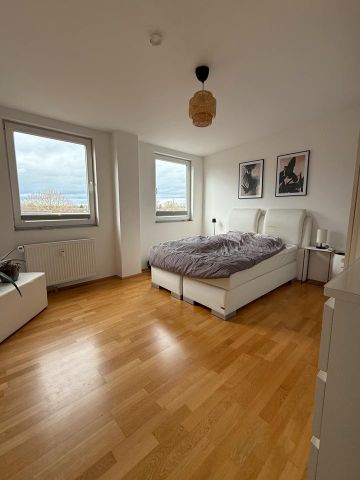 Traumhafte 2 Zimmer DG-Wohnung (67 qm² ) mit großer Dachterrasse - Photo 4