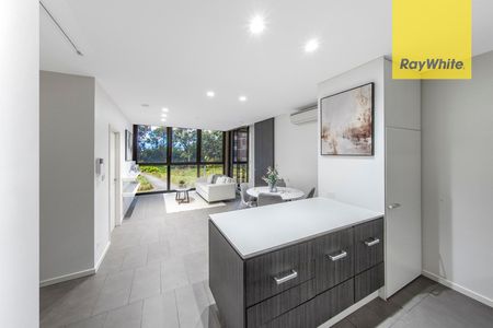 Light-Filled Two Bedroom Ground Floor Sanctuary with Enclosed Winter Garden - Photo 2
