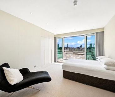 3 bedroom penthouse to rent - Photo 4